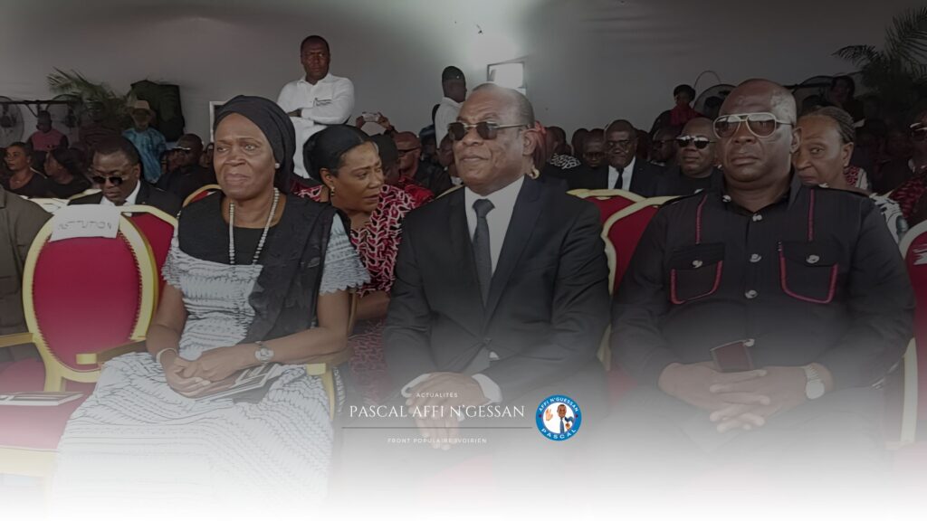 Le président Pascal Affi et Mme Ehivet Simone Gbagbo et le ministre d'état Adjoumani